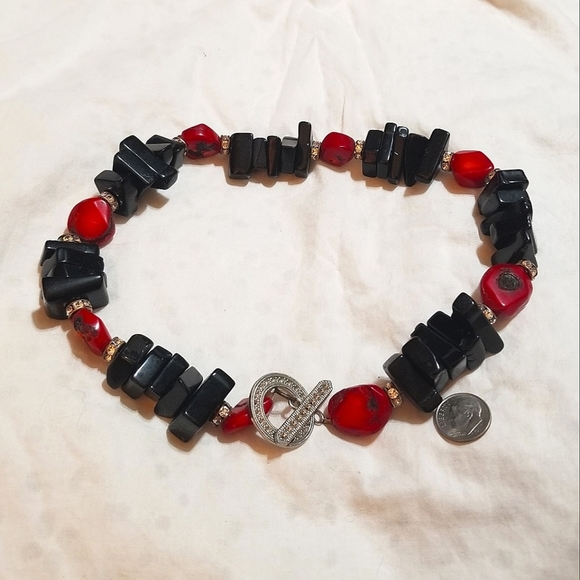 CHUNKY RED Coral Black Onyx Hand crafted Necklace - Picture 6 of 8